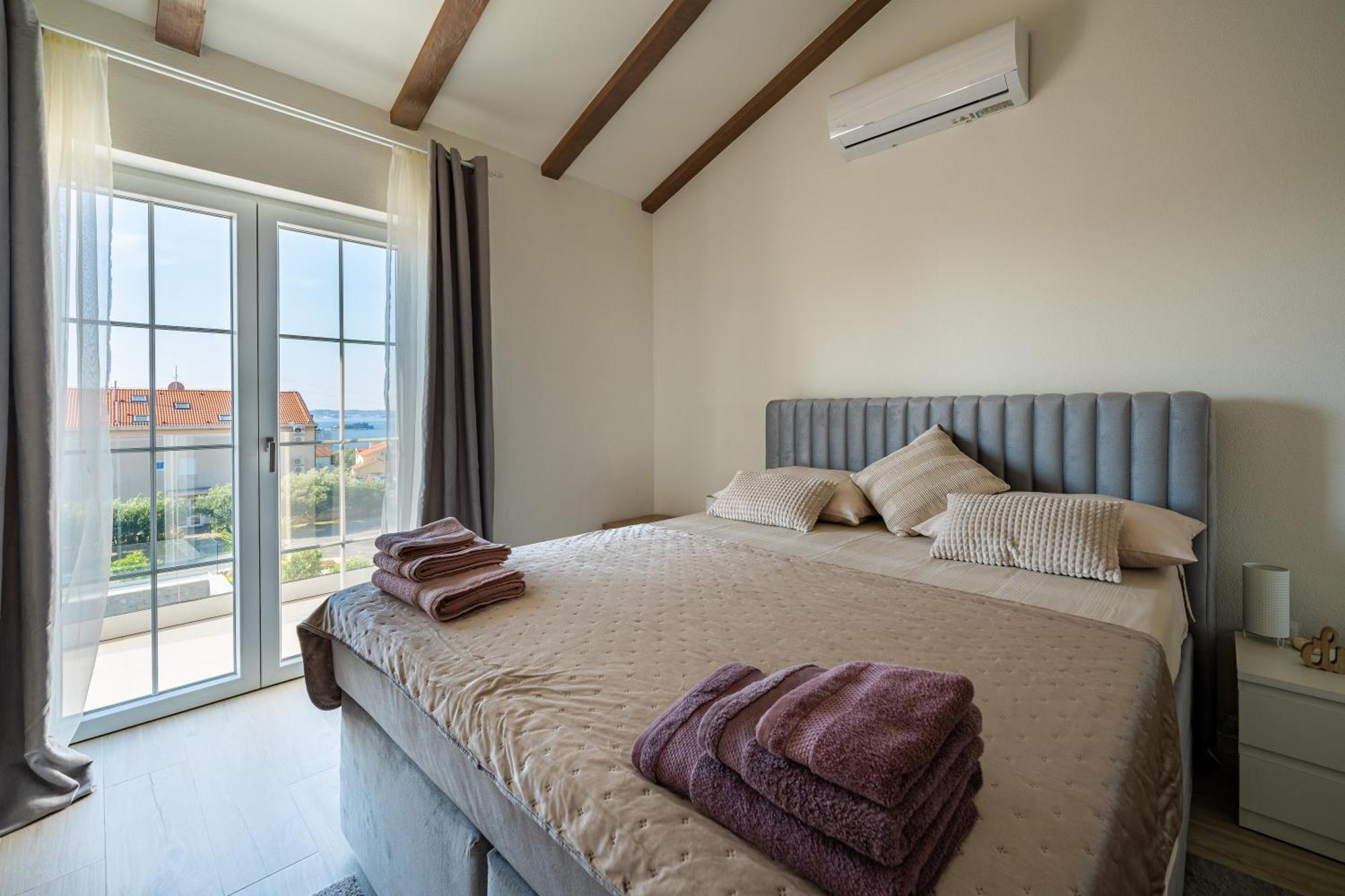 Bohemica With Private Heated Pool * Orebic
